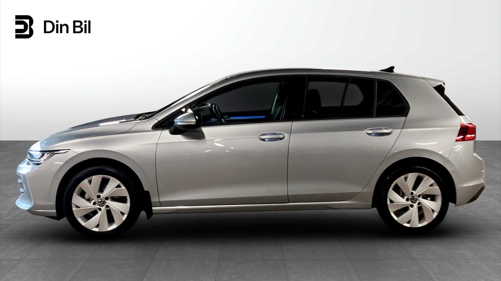 Volkswagen Golf OOG45E