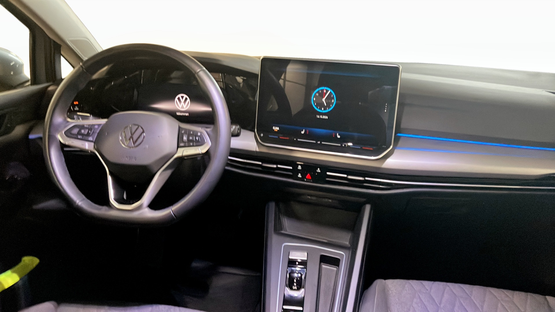 Volkswagen Golf OOG45E