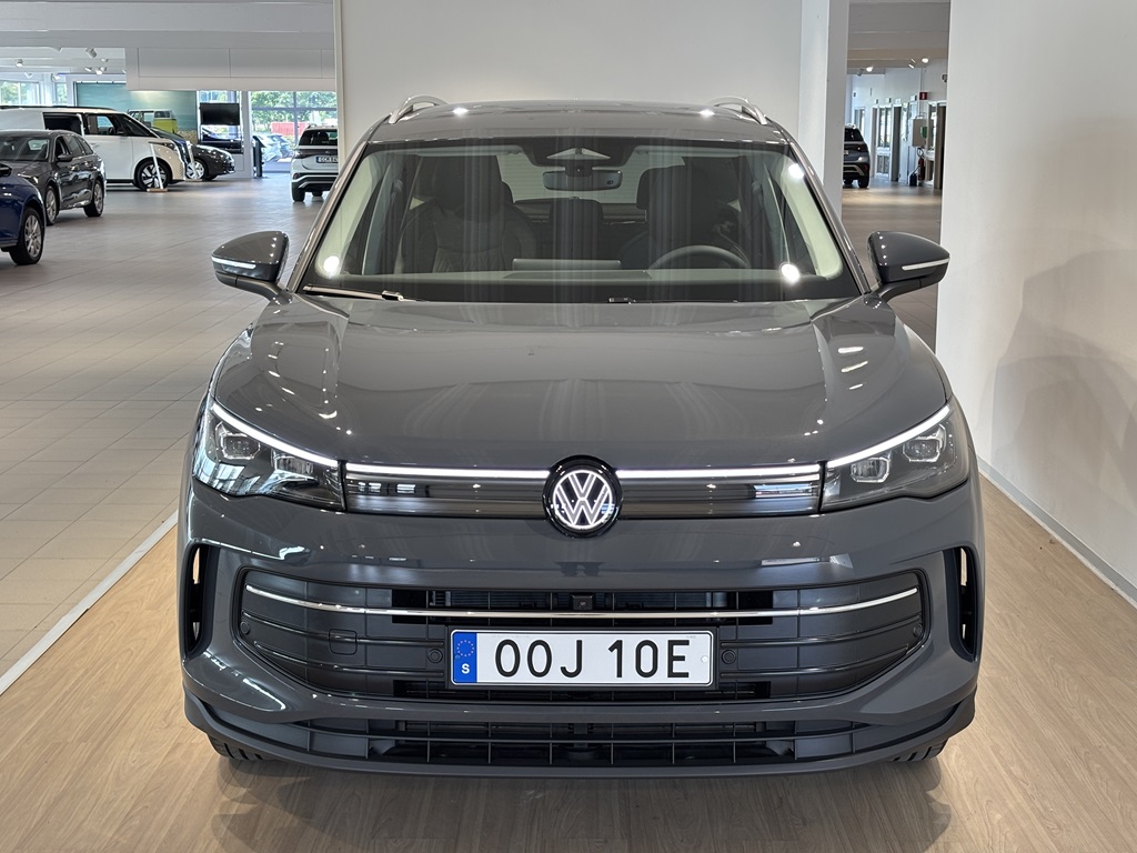 Volkswagen Tiguan OOJ10E