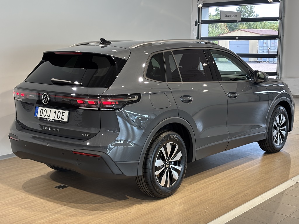 Volkswagen Tiguan OOJ10E