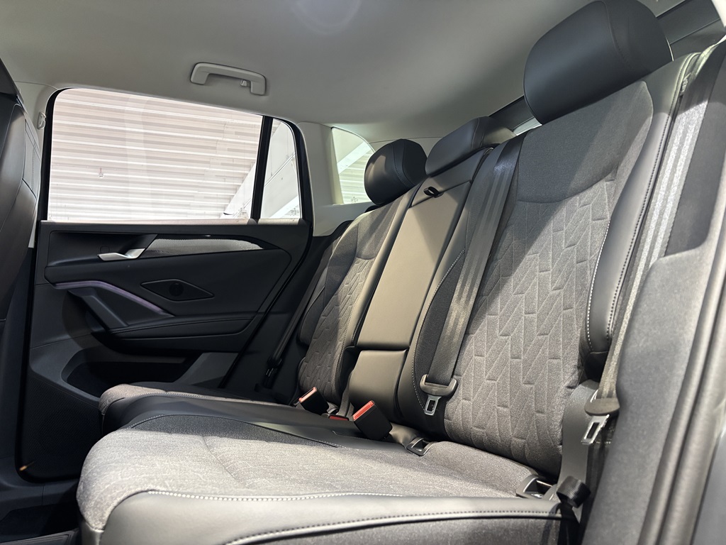 Volkswagen Tiguan OOJ10E