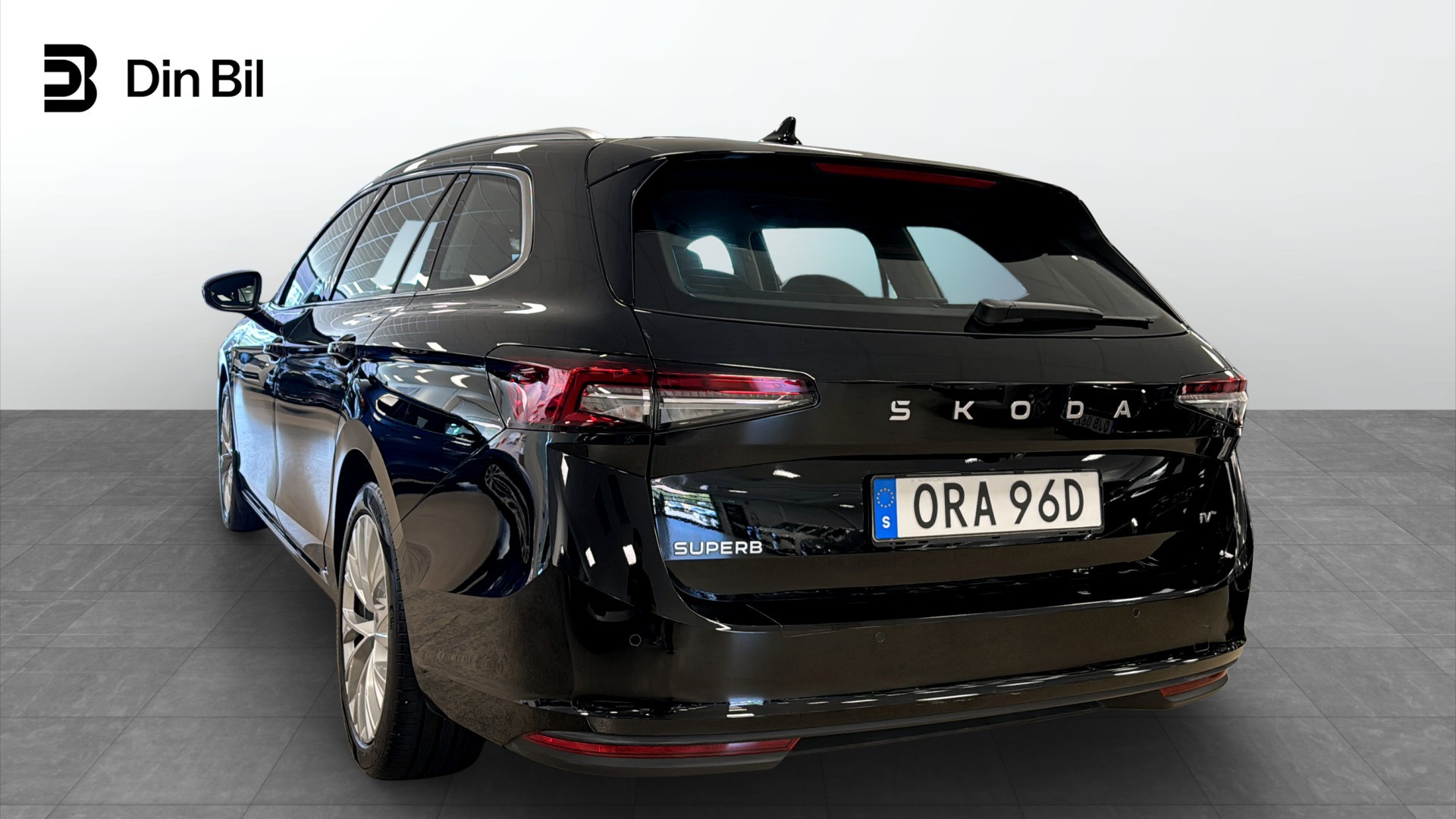 Skoda Superb Combi ORA96D