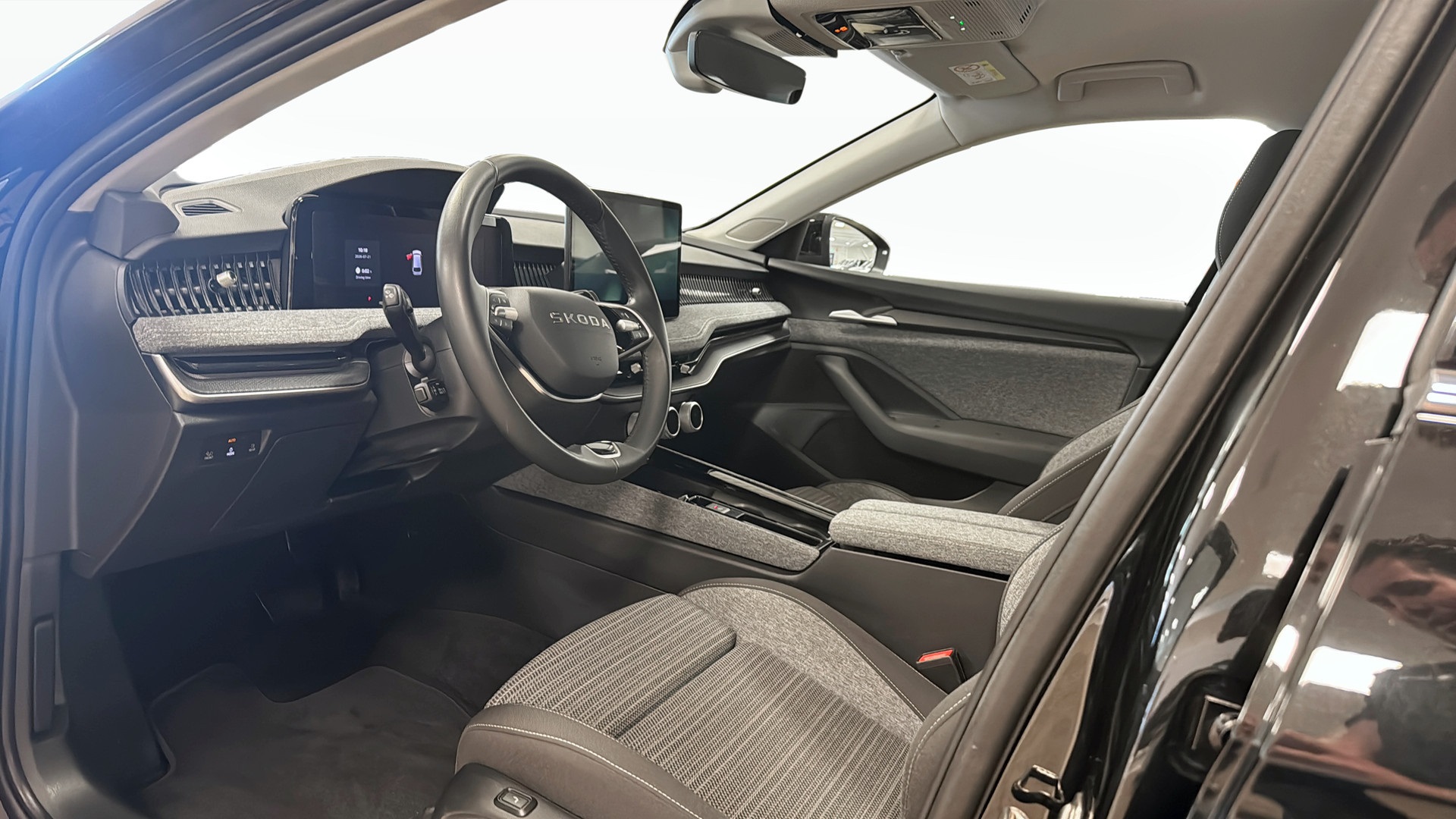 Skoda Superb Combi ORA96D