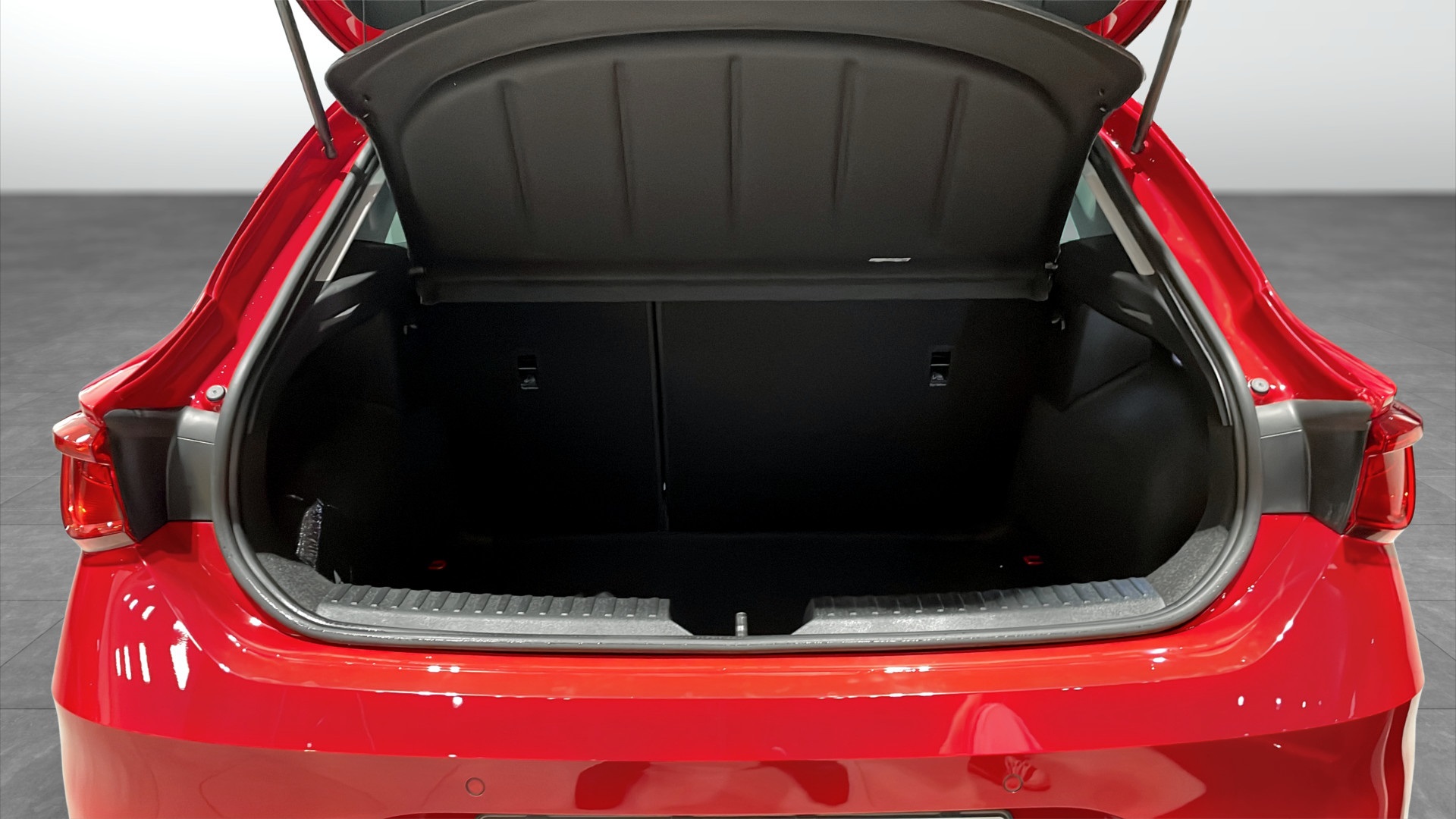 SEAT Leon OSK43L