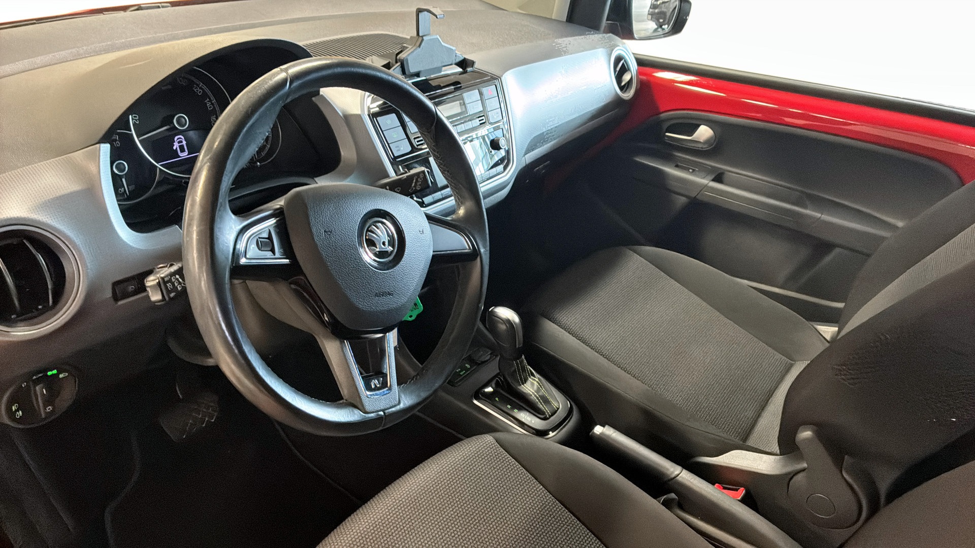 Skoda CITIGOe iV OSU32B