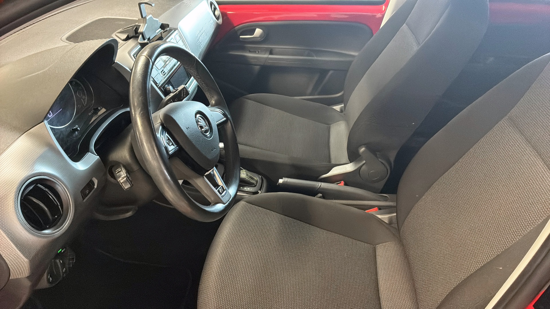 Skoda CITIGOe iV OSU32B