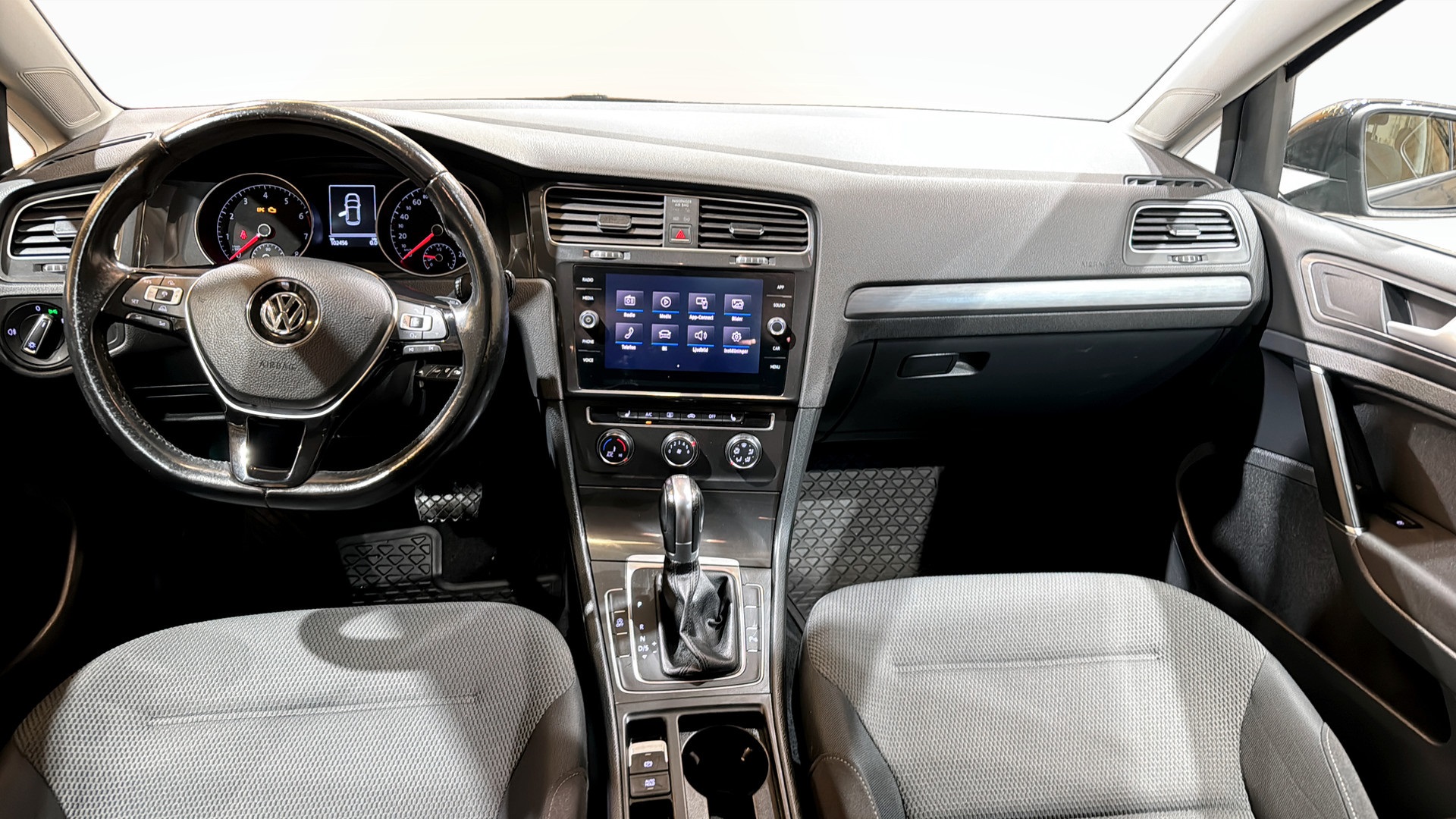 Volkswagen Golf OSW245
