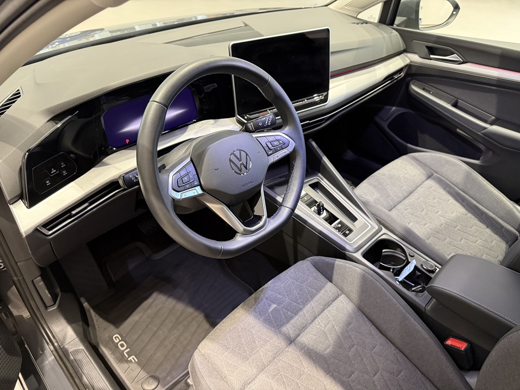 Volkswagen Golf Sportscombi OTJ04N