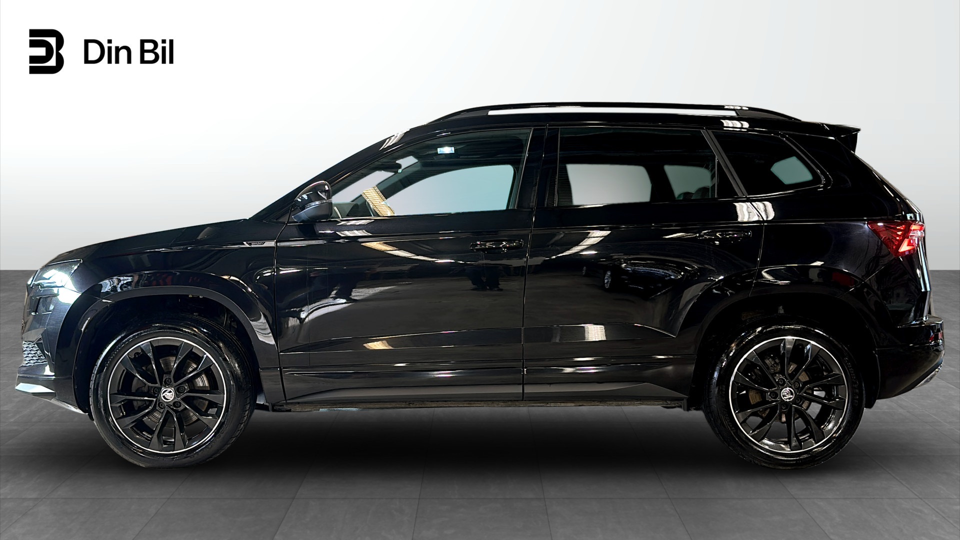 Skoda Karoq OUG06M