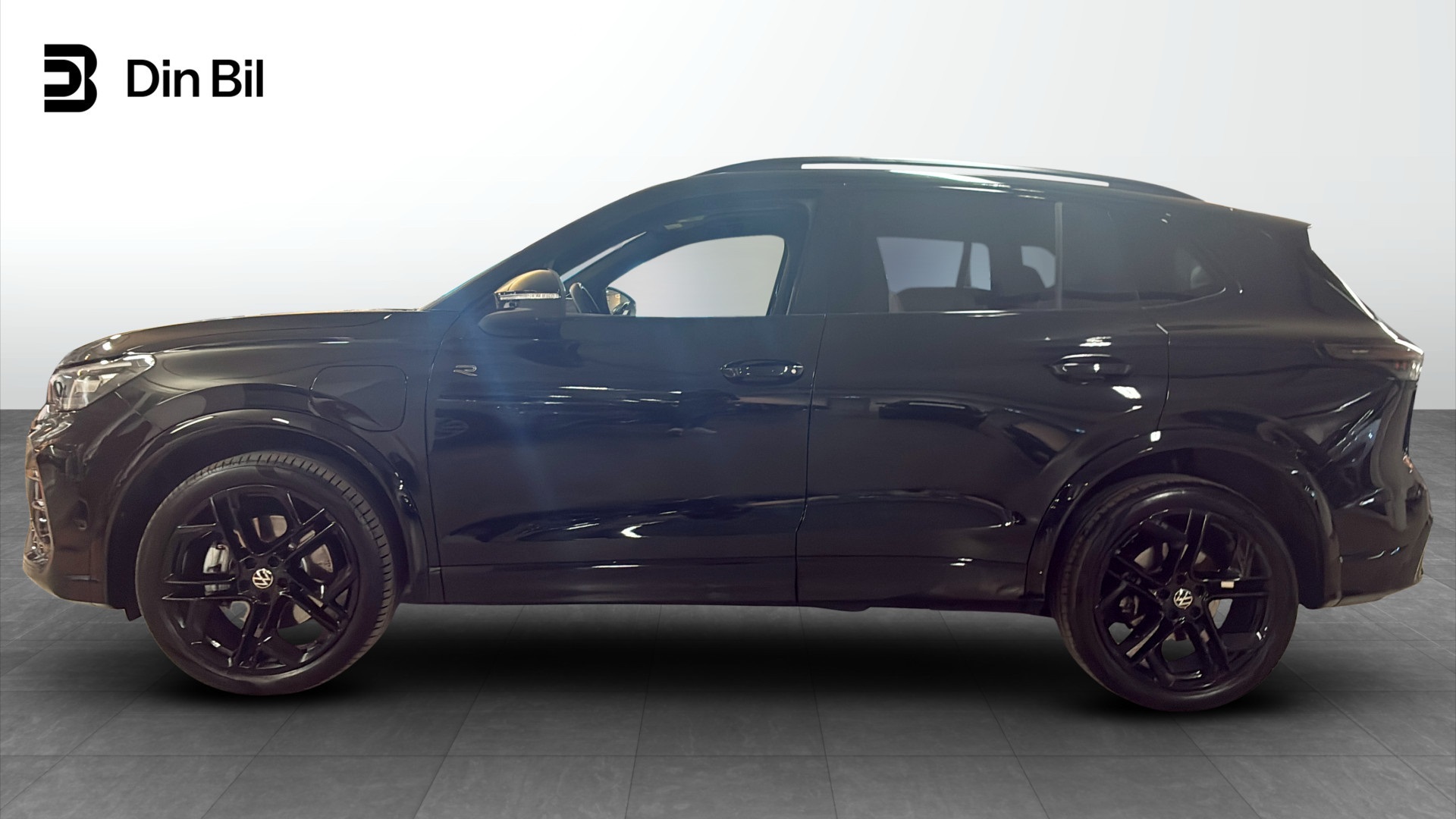 Volkswagen Tiguan OUJ44G