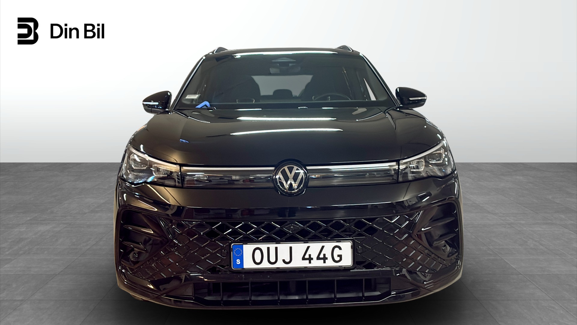Volkswagen Tiguan OUJ44G