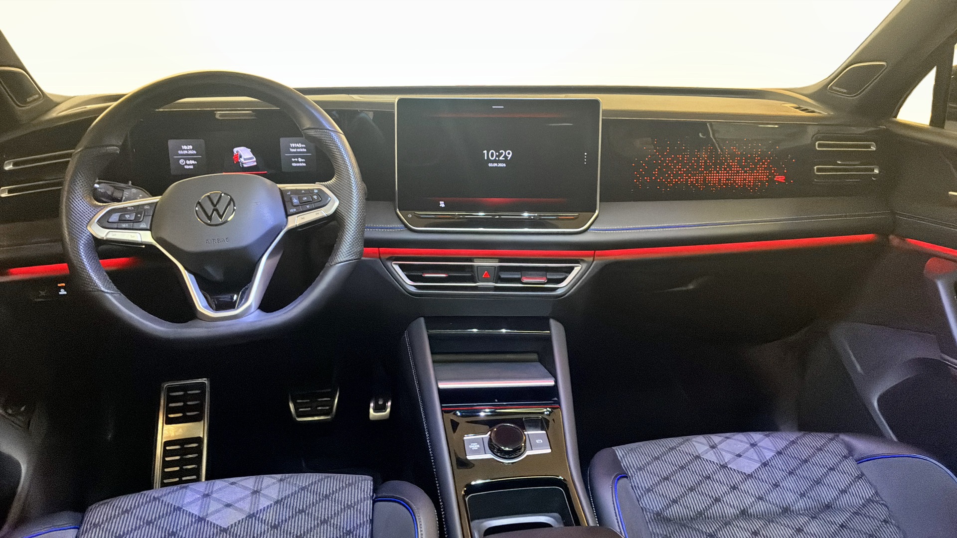 Volkswagen Tiguan OUJ44G