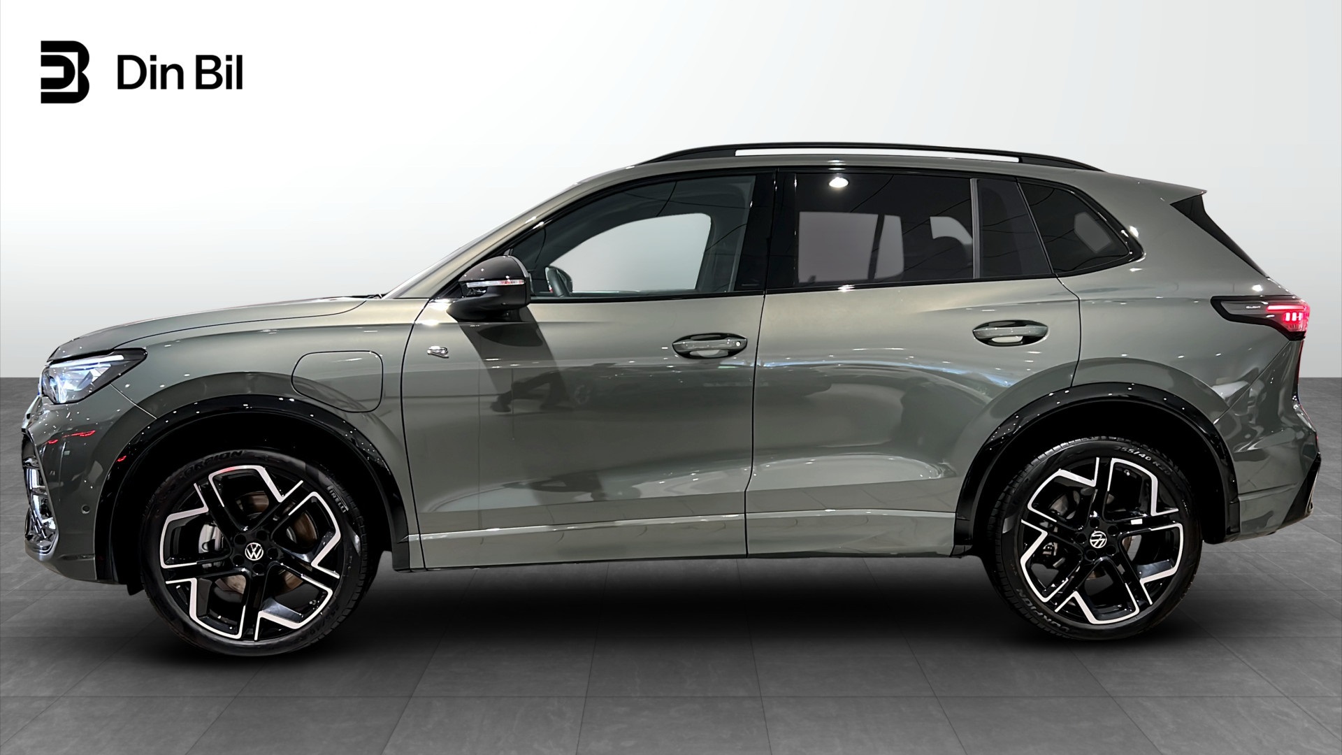 Volkswagen Tiguan OUJ44T