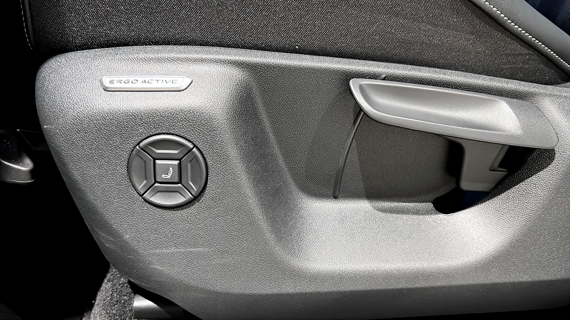 Volkswagen Tiguan OUJ44T