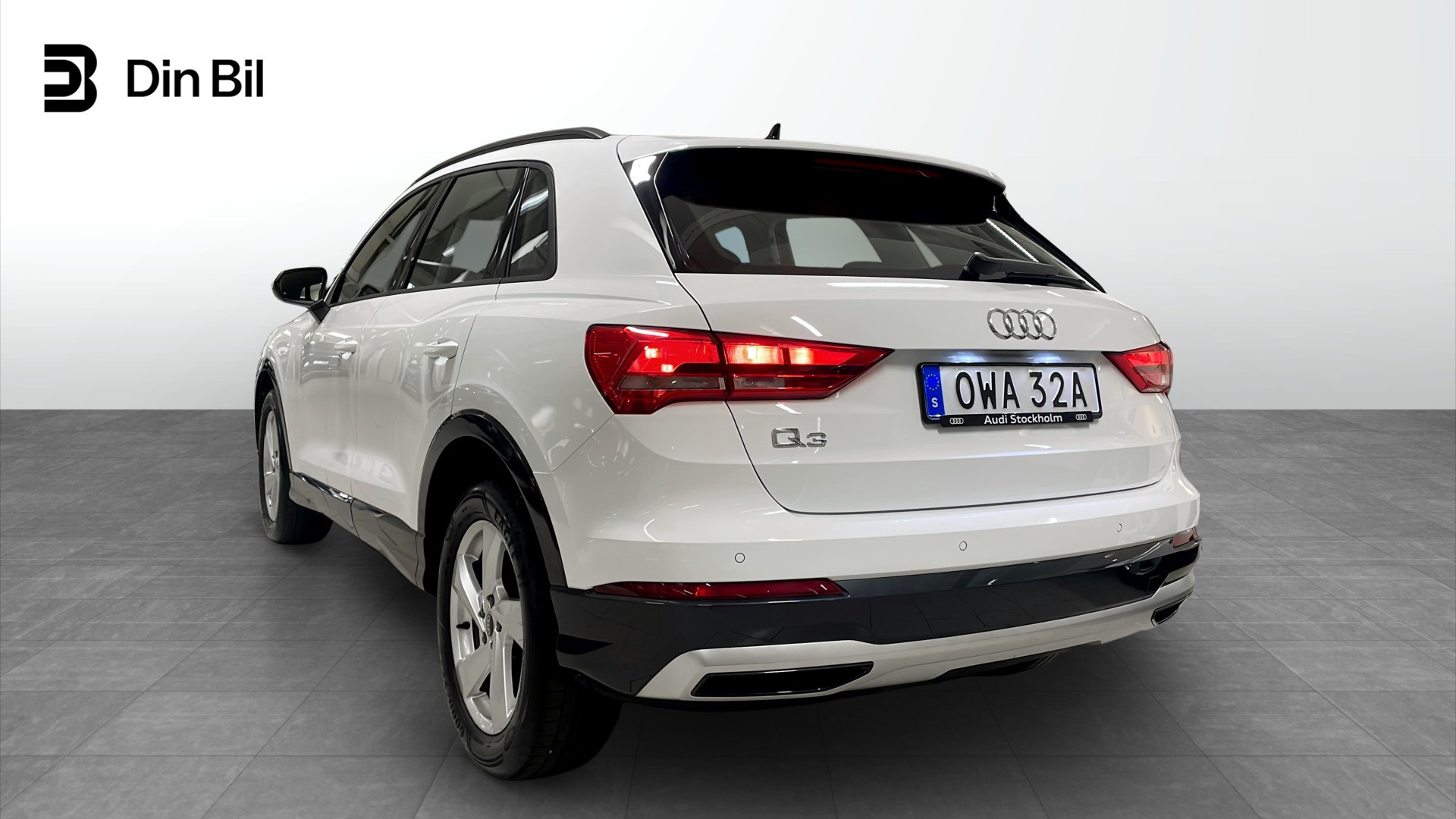 Audi Q3 OWA32A
