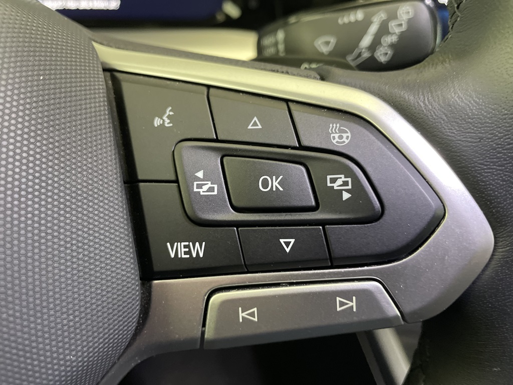 Volkswagen Golf OWA81H