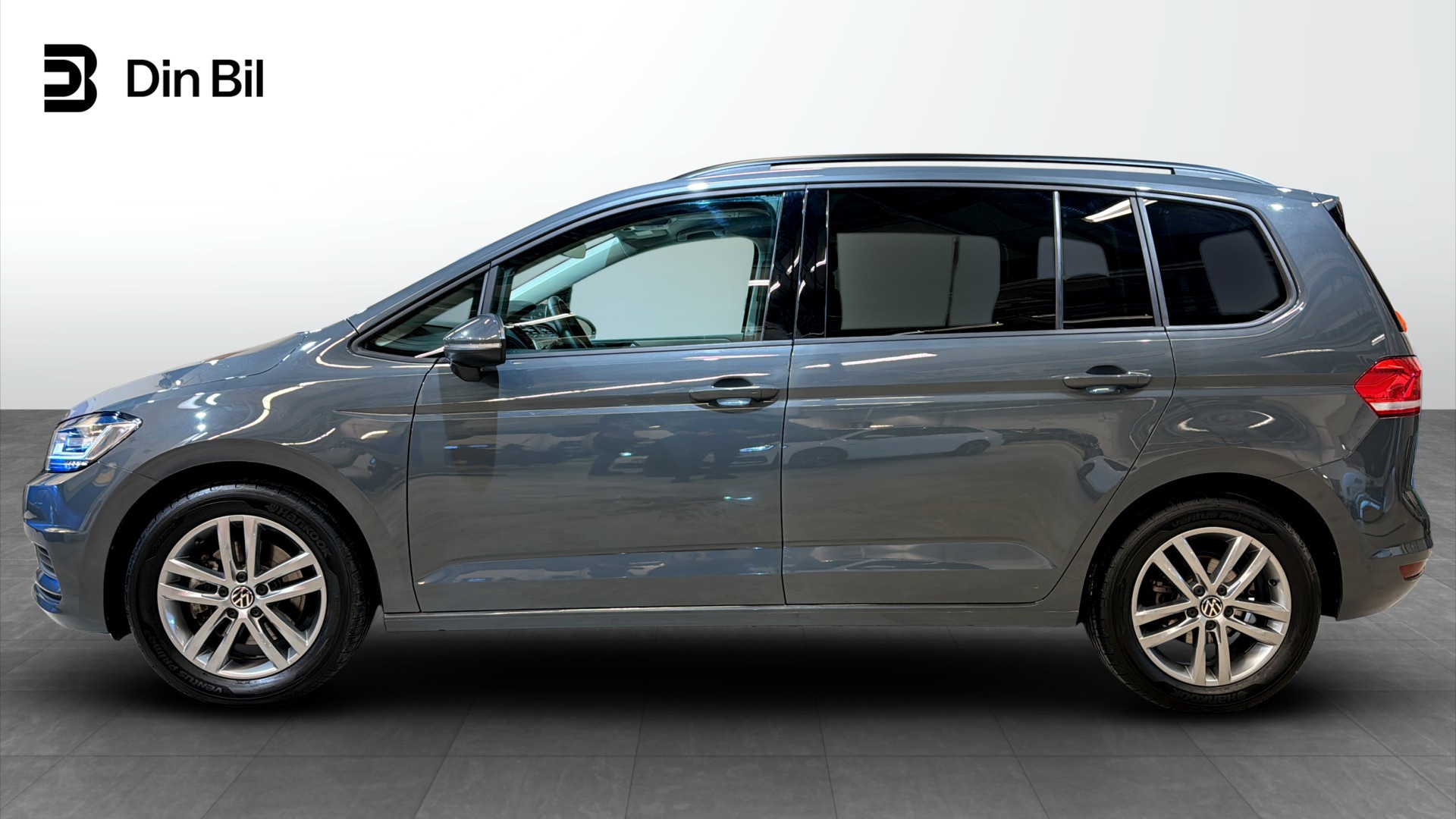 Volkswagen Touran OWA91W