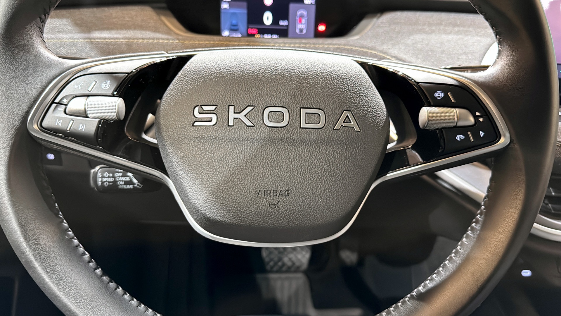 Skoda Elroq OWA92W