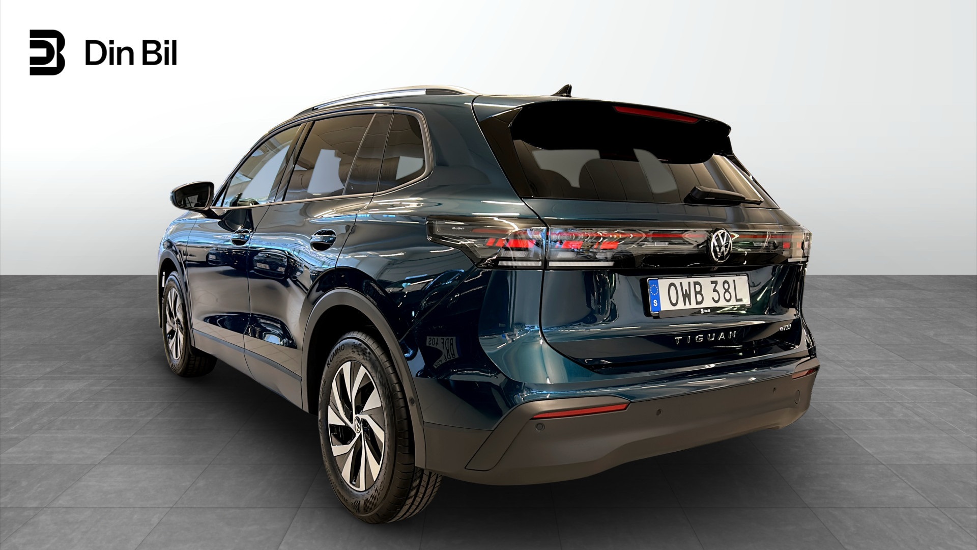 Volkswagen Tiguan OWB38L