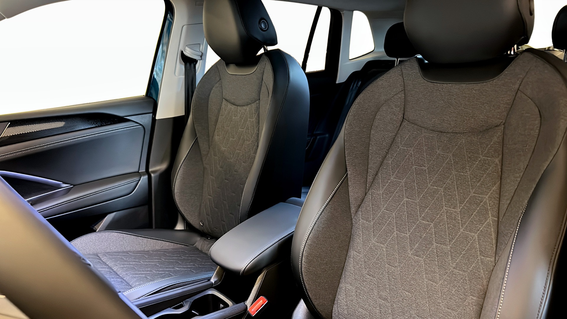 Volkswagen Tiguan OWB38L