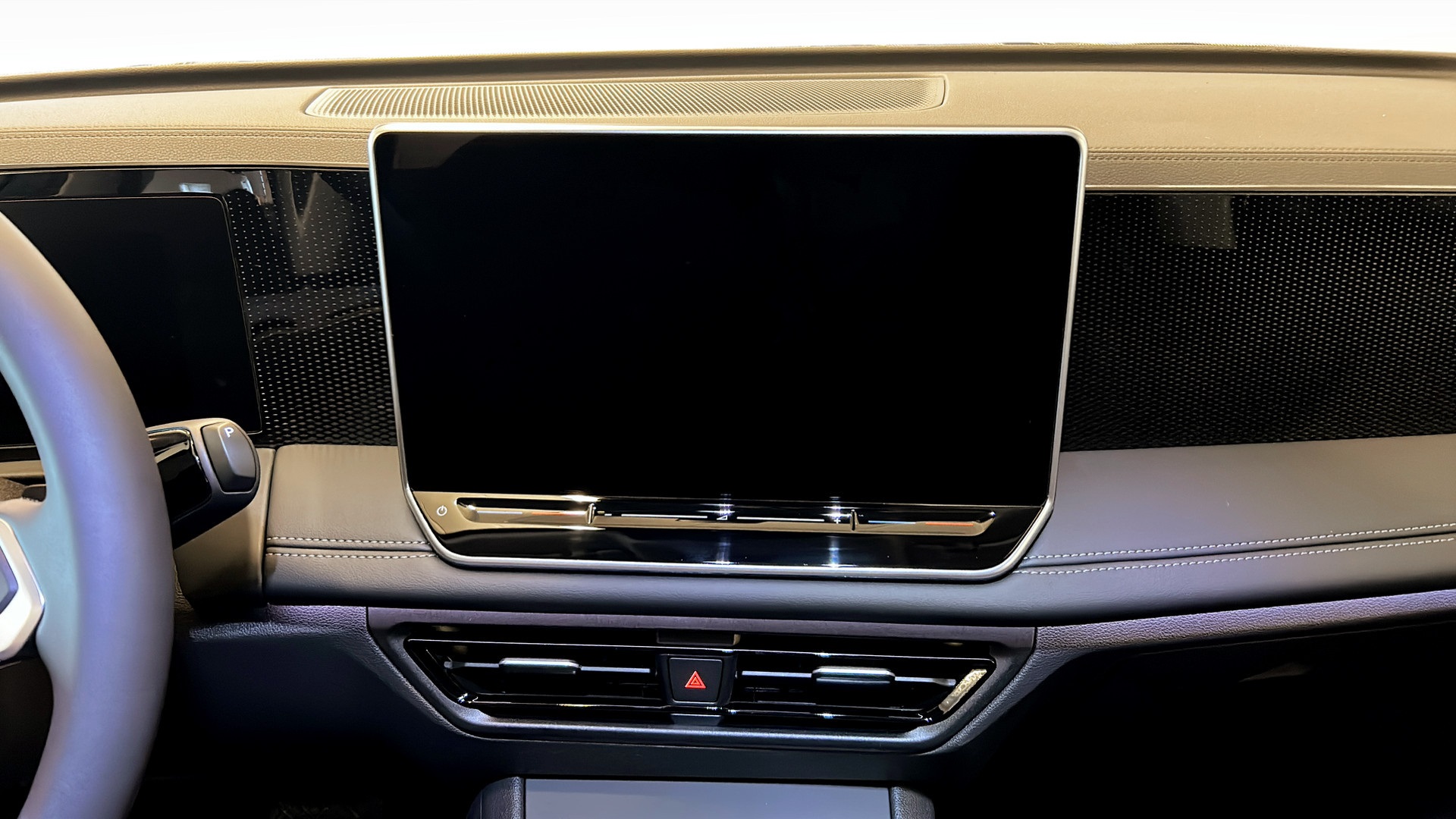 Volkswagen Tiguan OWB38L