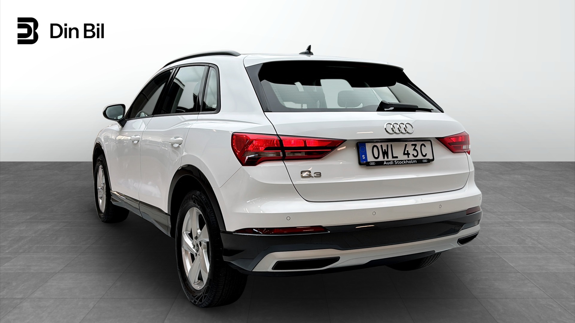 Audi Q3 OWL43C
