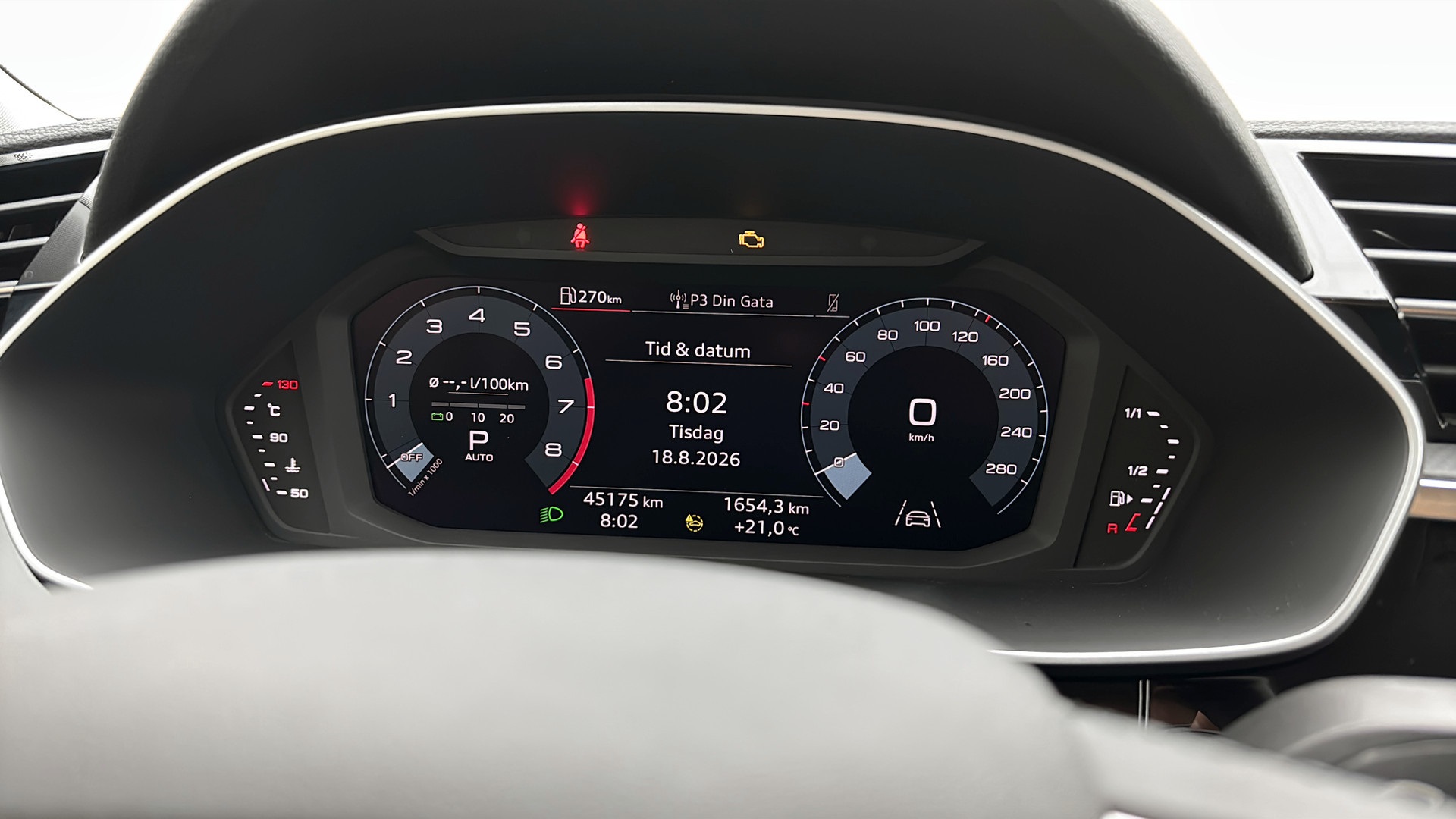Audi Q3 OWL43C