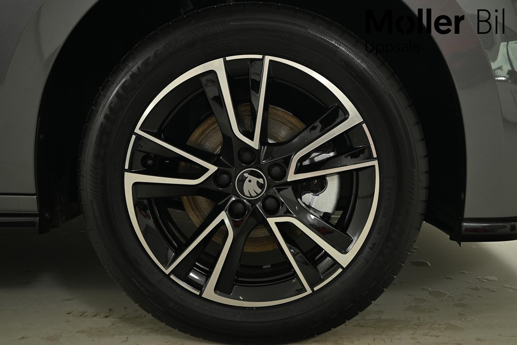 Skoda Fabia OWP23U