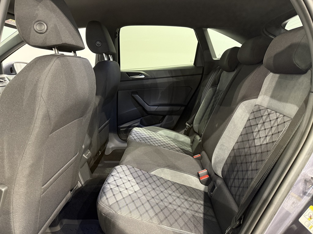 Volkswagen Taigo OXF45G