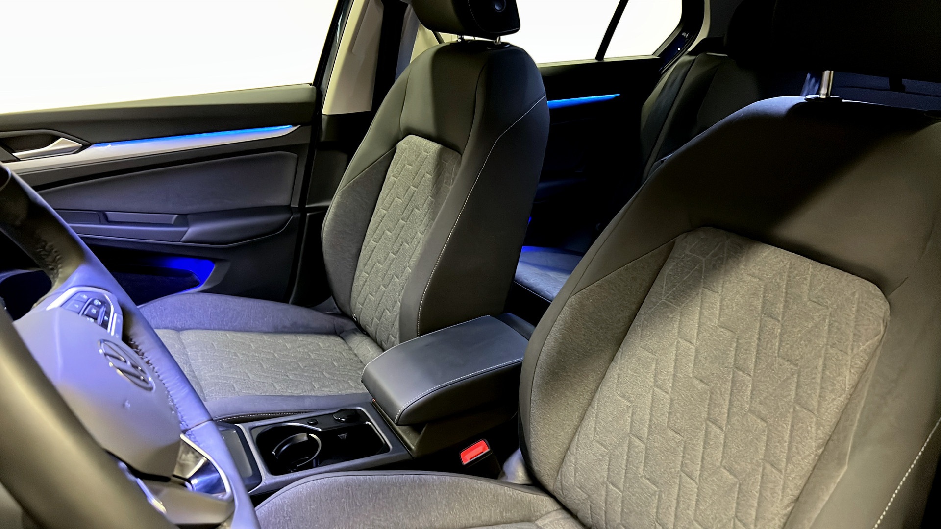 Volkswagen Golf OXH25L
