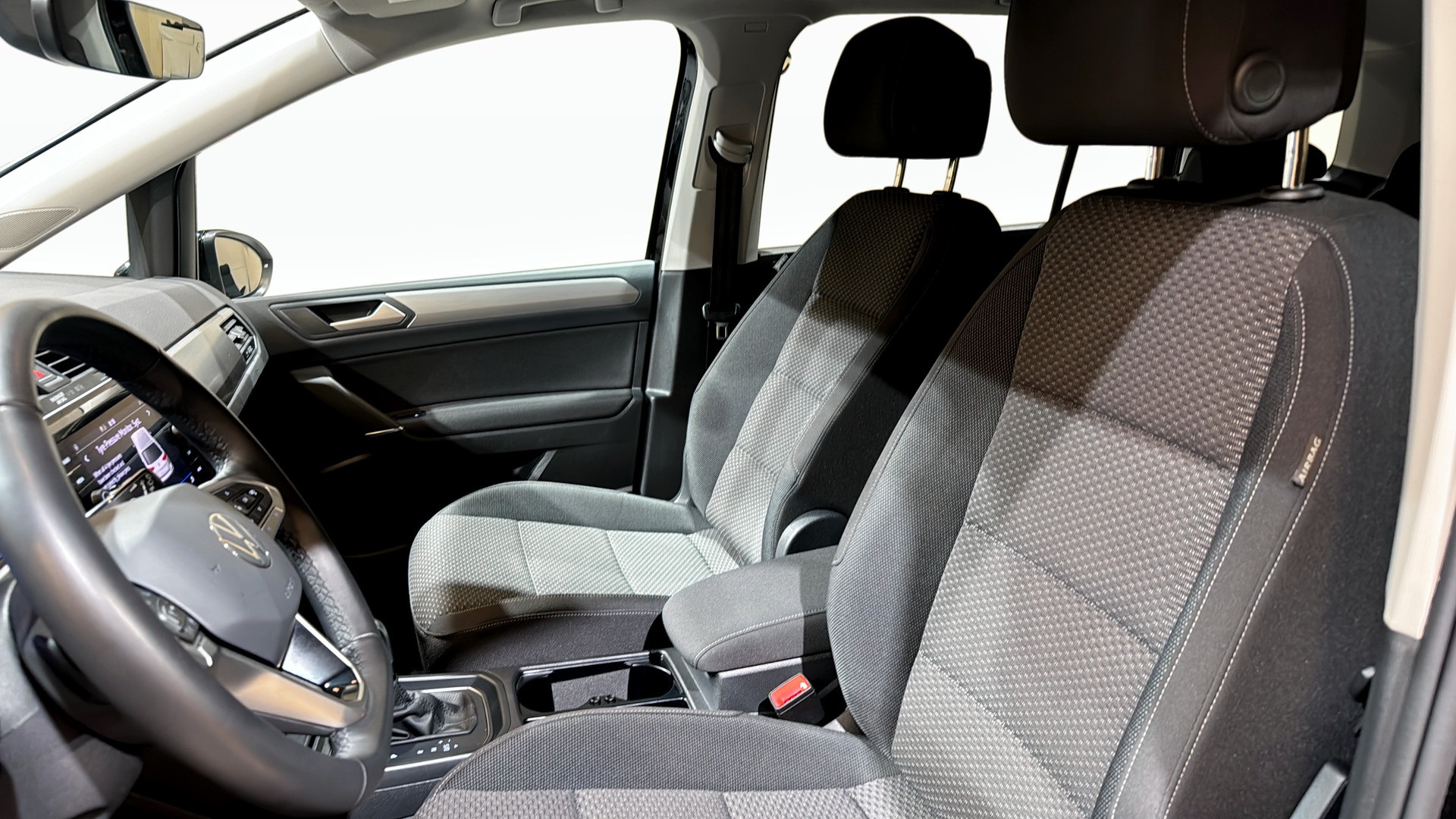 Volkswagen Touran OXS07A