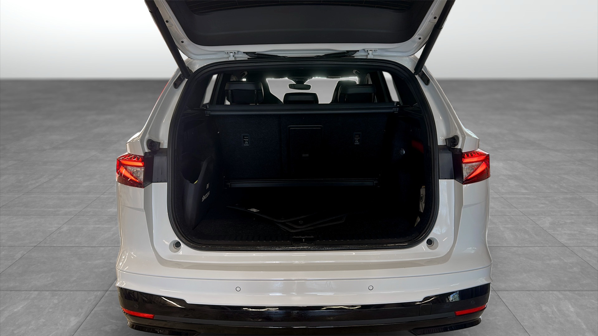 Skoda Enyaq OYR01C
