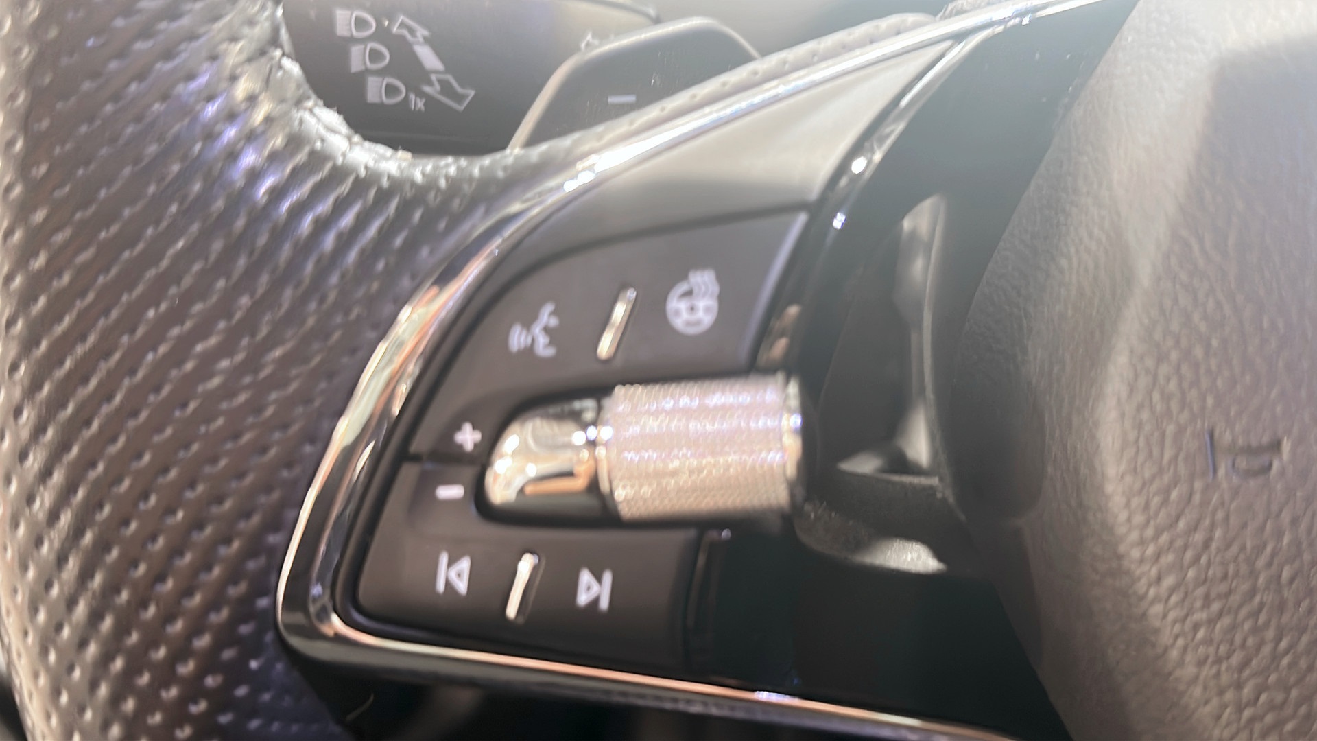 Skoda Enyaq OYR01C