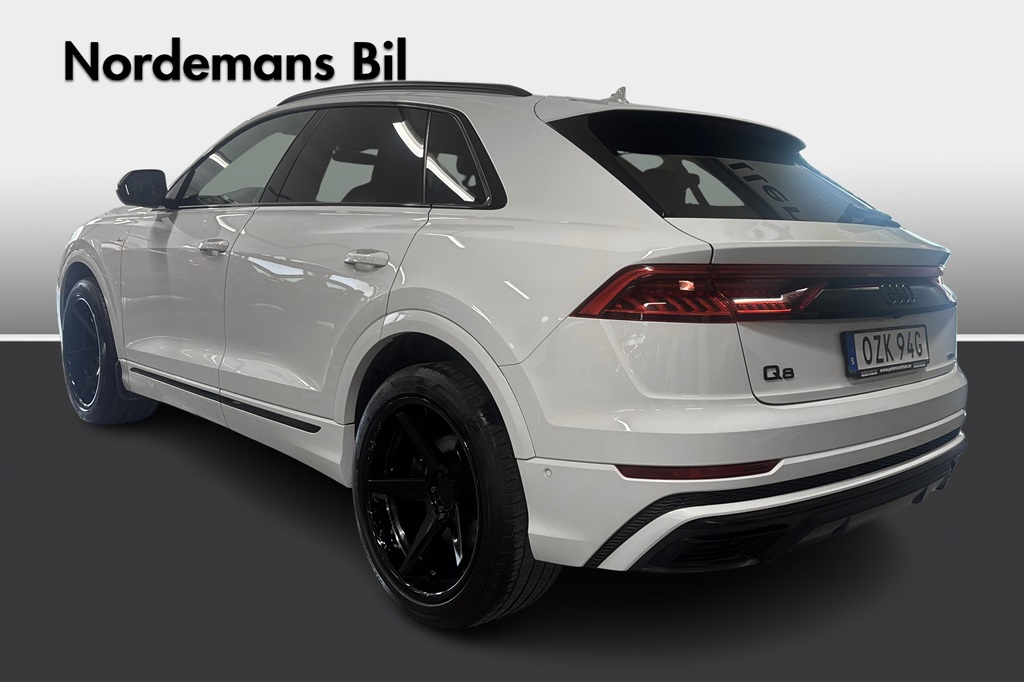 Audi Q8 OZK94G