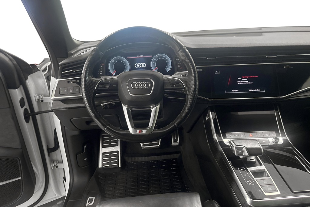Audi Q8 OZK94G