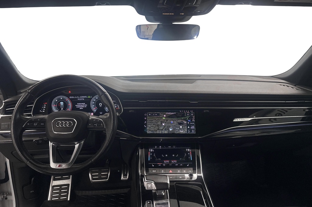 Audi Q8 OZK94G