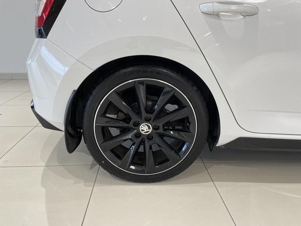 Skoda Fabia OZO307