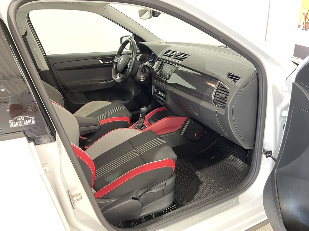 Skoda Fabia OZO307