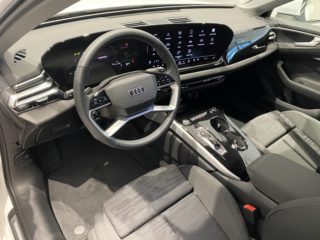 Audi A6 Avant OZR02Y