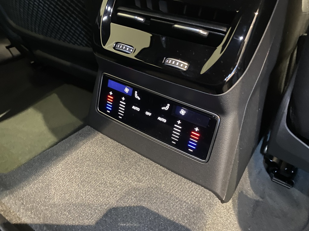 Audi A6 Avant OZR02Y