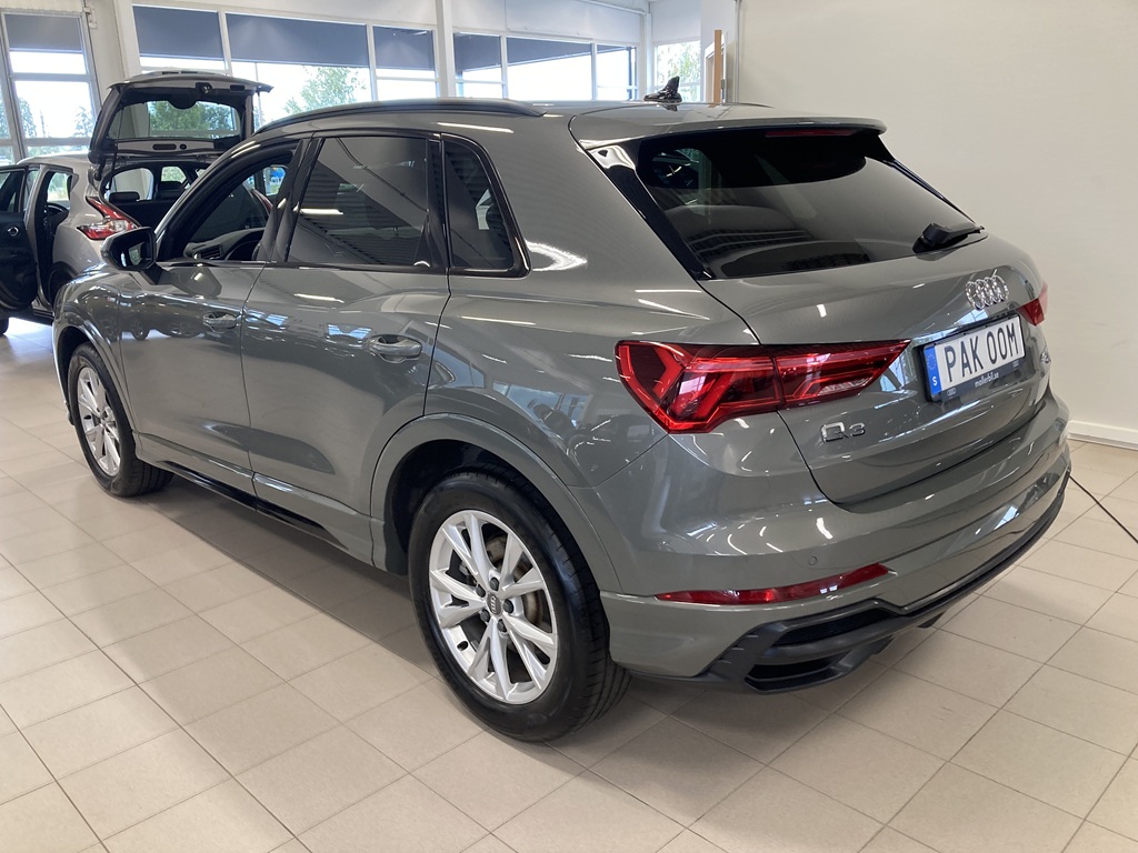 Audi Q3 PAK00M