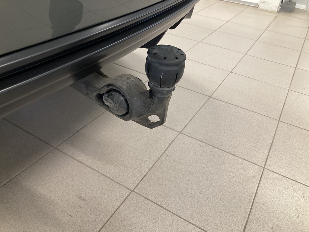 Audi Q3 PAK00M