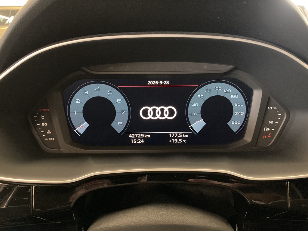 Audi Q3 PAK00M