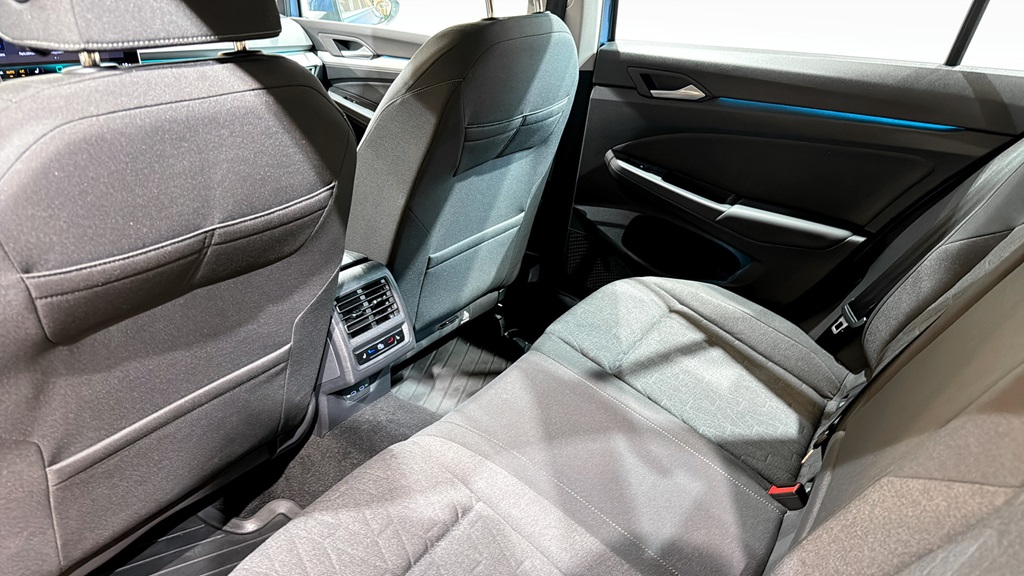 Volkswagen Golf Sportscombi PBD98N