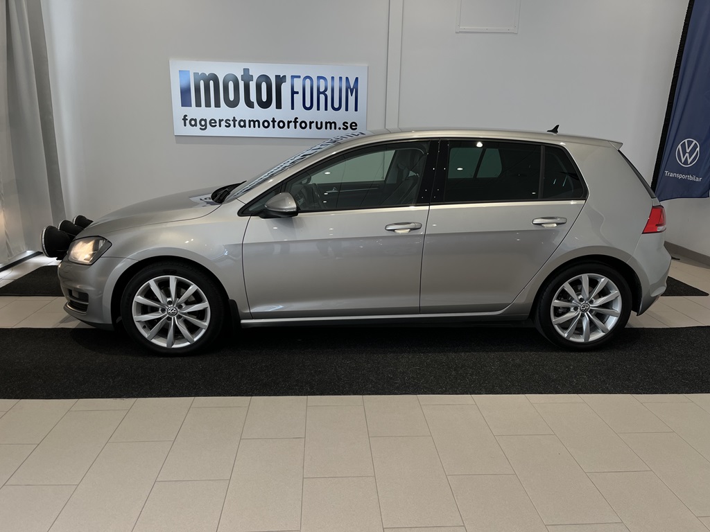 Volkswagen Golf PBE525