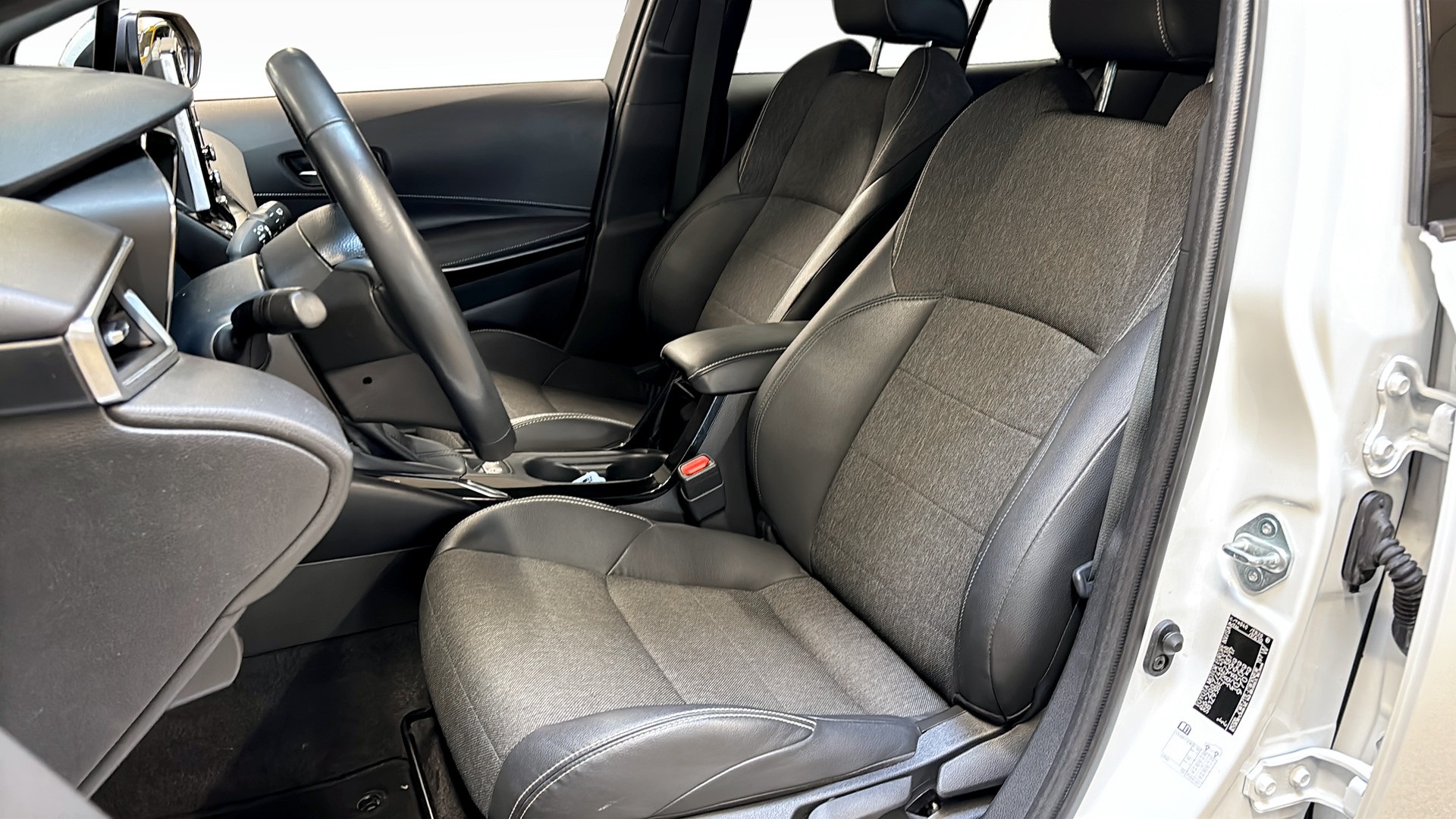 Toyota Corolla Touring Sports PBG445