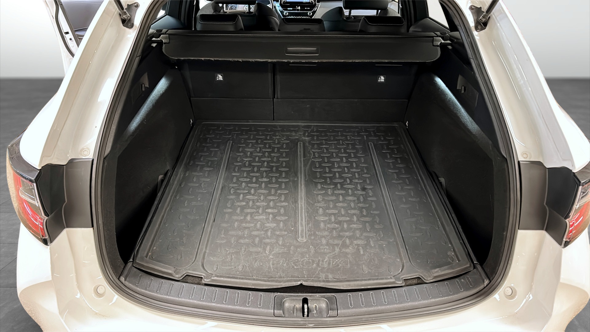 Toyota Corolla Touring Sports PBG445