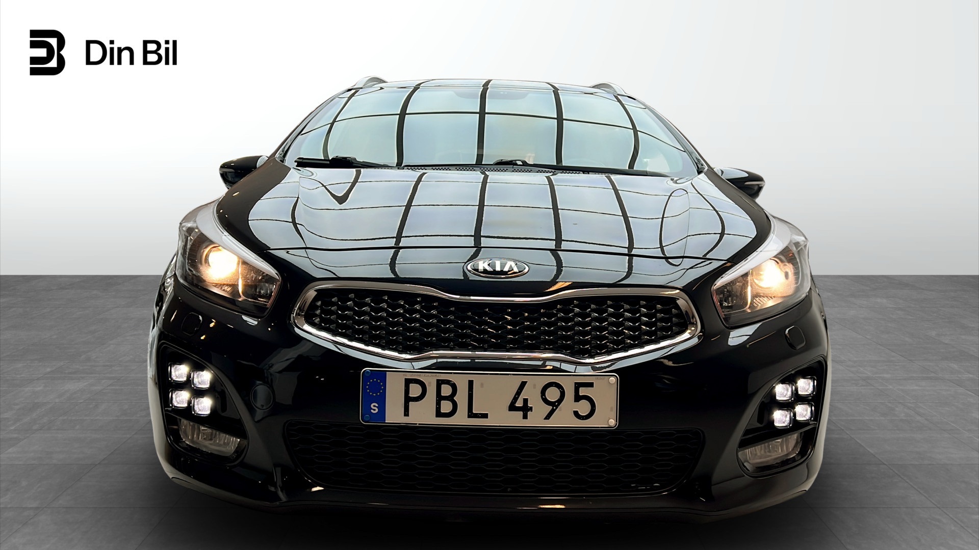 Kia cee'd SW PBL495