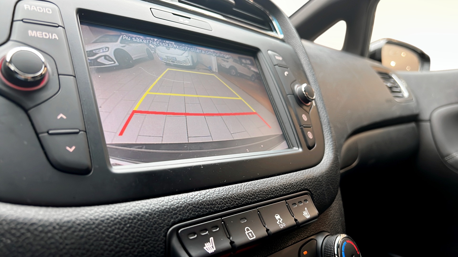 Kia cee'd SW PBL495