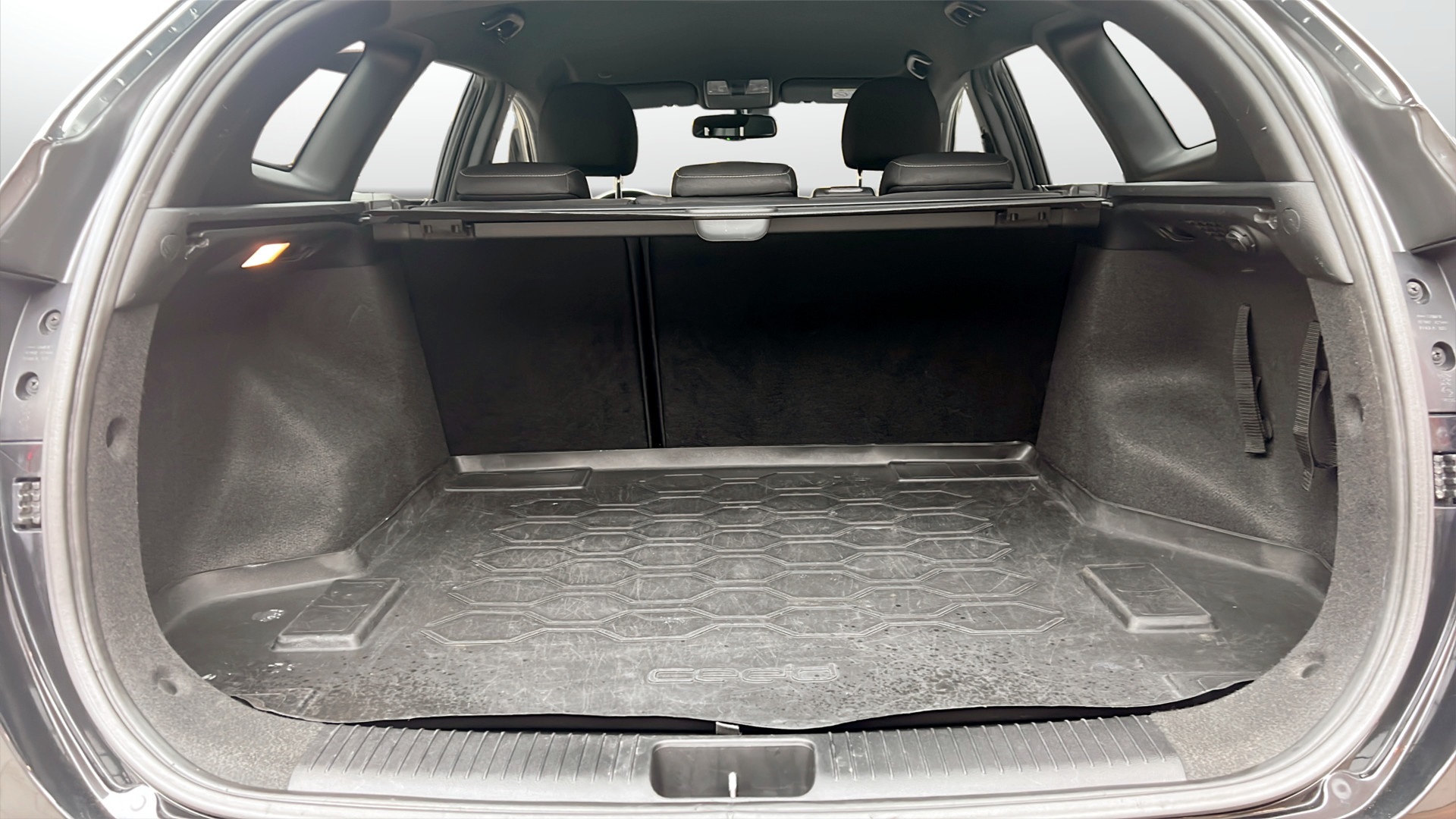 Kia cee'd SW PBL495